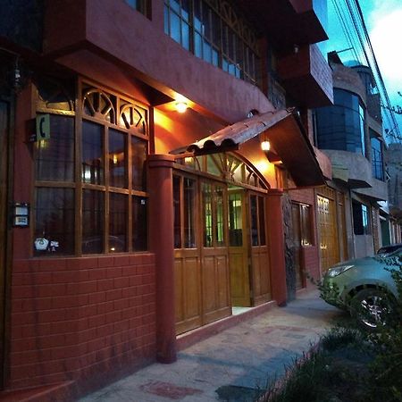 Hostal Vista Al Lago Titicaca Puno Exterior photo