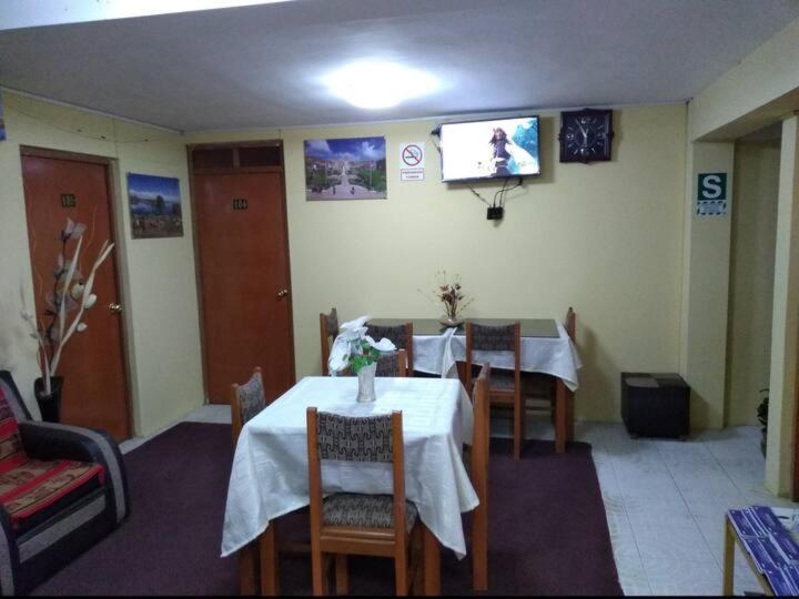 Hostal Vista Al Lago Titicaca Puno Exterior photo